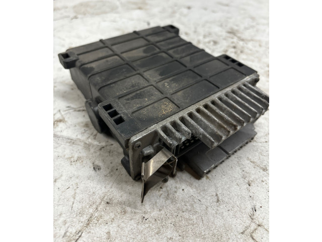 Řídící jednotka 0055457132, 0280800210 Mercedes-Benz E W124 1993