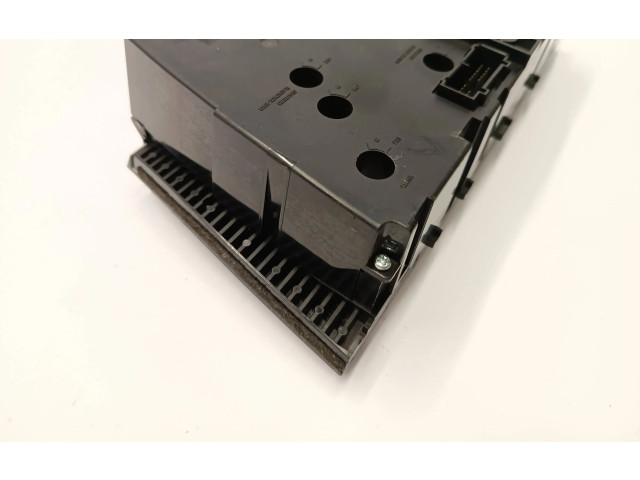 Блок управления кондиционера воздуха / климата/ печки (в салоне)