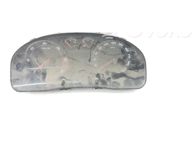 Панель приборов 3U0920811A Skoda Superb B5 (3U)