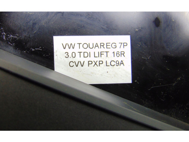 Přístrojová deska  Volkswagen Touareg II 2010 7P6920983R  