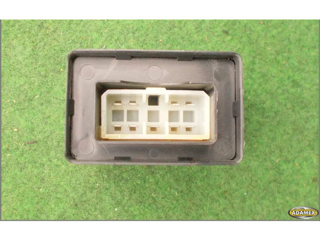 Блок управления 9525033000   KIA Joice