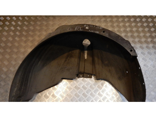 Задний подкрылок