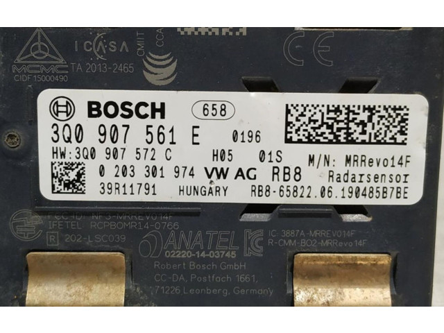 Блок управления двигателя    Volkswagen PASSAT