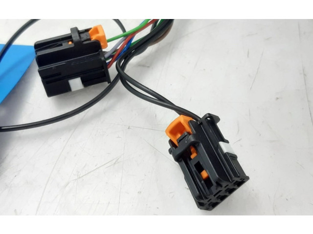 Zpětné zrcátko Peugeot 208 2022 98471894XT, 98471894XT