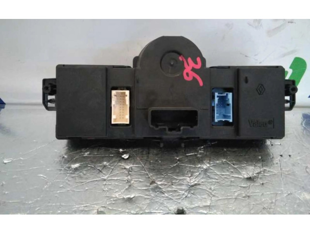 Блок управления климат-контролем 69340022 Renault Clio I