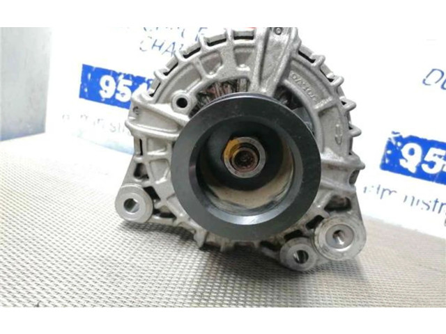 Генератор 0125812009, 30659580 Volvo XC40