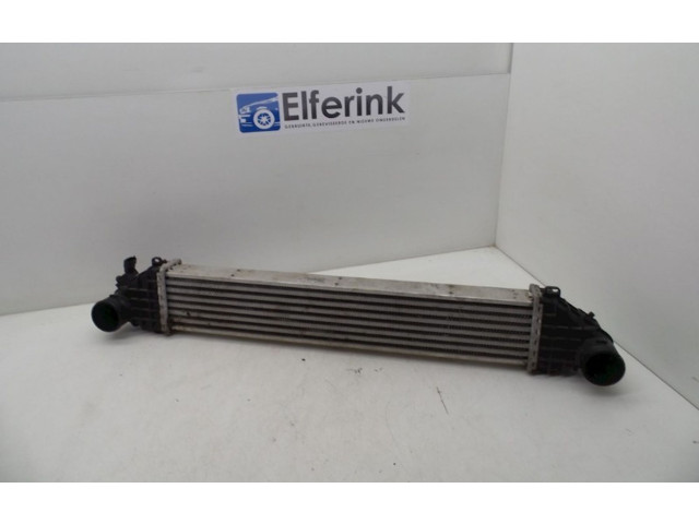 Интеркулер 31338118 Volvo V50