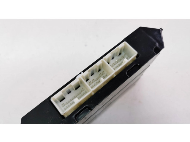 Блок управления 8X2318D493AG Jaguar XF