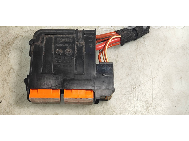 Блок предохранителей 4L0941824, AUPZ030 Audi A1