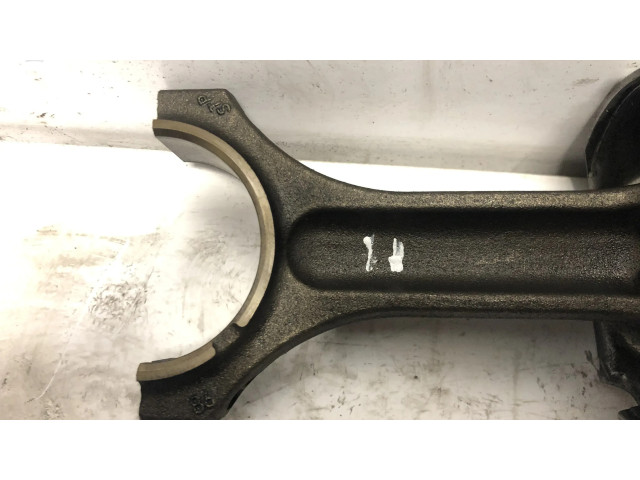 Píst BMW 7 F01 F02 F03 F04 pro naftový motor 3.0 N57 D30 A