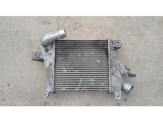 Интеркулер  D2053B17   Nissan X-Trail T30 2.2