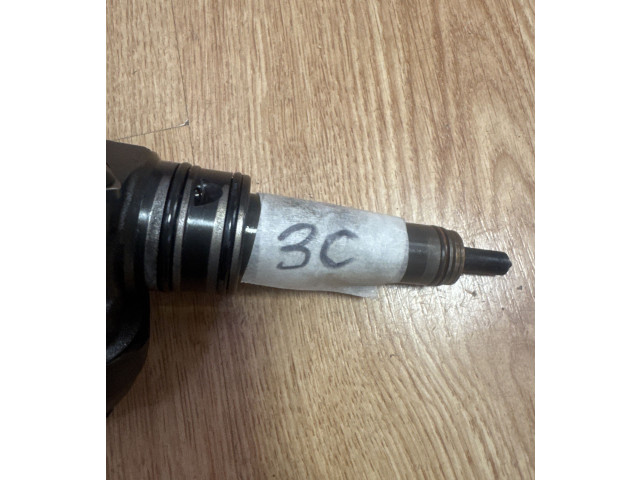 Vstřikovač 038130073BN, 0414720313   Volkswagen Caddy     