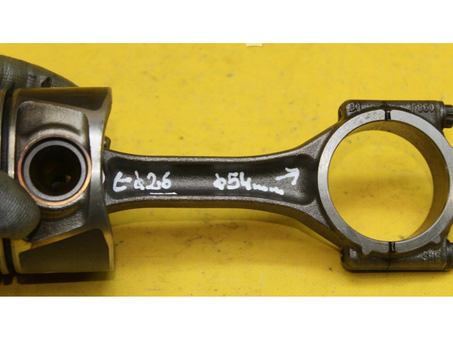 Píst    Audi A8 S8 D4 4H     