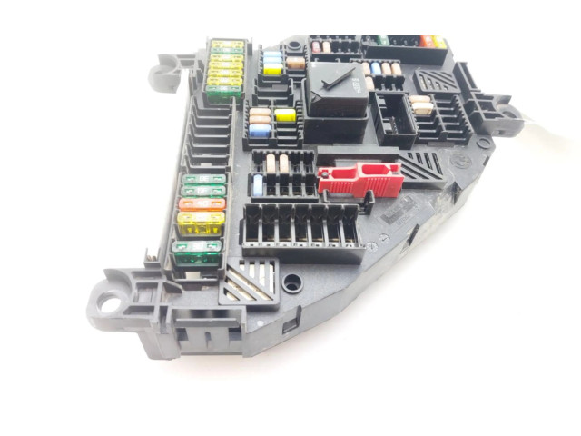 Блок предохранителей 9210860 BMW X3 F25