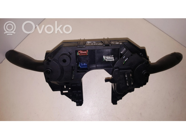 Подрулевой переключатель 6242Z3, 345657356   Citroen C4 Grand Picasso