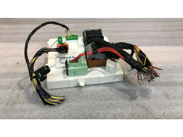 Блок комфорта 32217335AA, 71731125 Volvo XC60