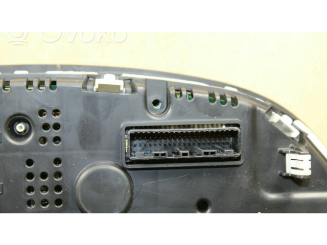 Přístrojová deska Nissan Qashqai 2010 24810BR52B