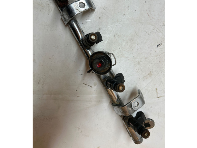 Vstřikovací lišta Mini Cooper Hatch Hardtop