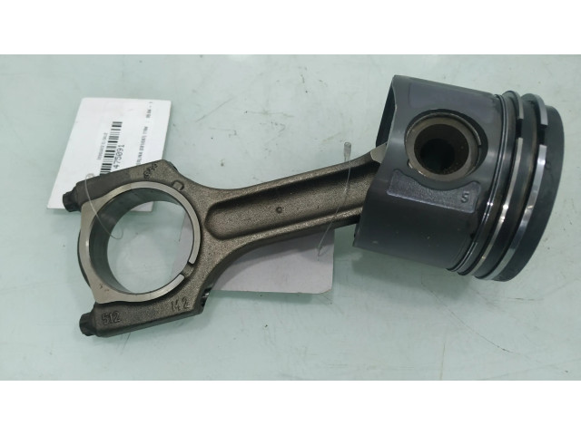 Píst 8487E BMW 1 E81 E87 pro naftový motor 2.0 M47N204D4