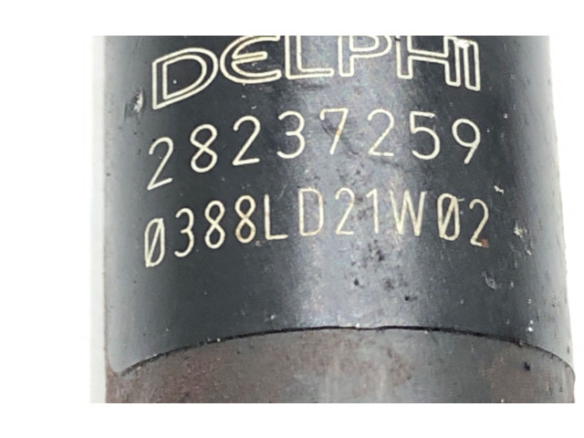 Vstřikovač 166000897R Renault Clio III