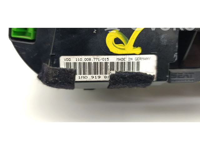 Přístrojová deska  Seat Toledo II (1M) 1998 1M0919880R, 110008771015  