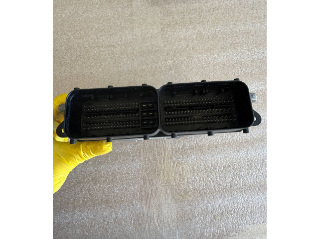 Řídící jednotka 06L907309B, 0261S12720   Volkswagen Tiguan Allspace 2019