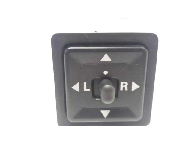 Включатель зеркал