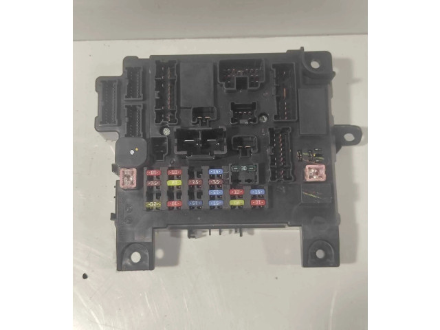 Блок предохранителей L8637-002A, 51945J110 Mitsubishi ASX