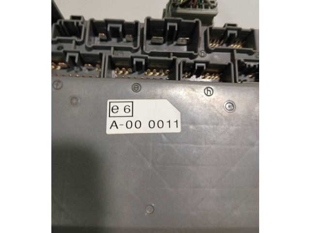 Блок предохранителей A000011 Honda Accord