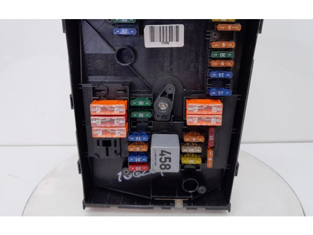 Блок предохранителей 1K0937125, 186201   Audi A3 S3 8P    