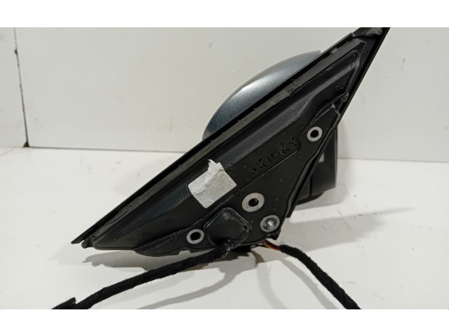 Зеркало электрическое Skoda Yeti (5L) 2009 - 2017 года