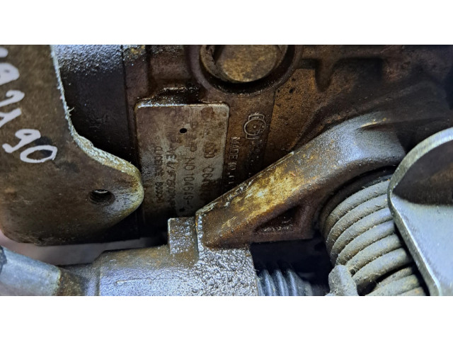 Vstřikovací čerpadlo 1046492190 Nissan Bluebird pro benzínový motor 1.6