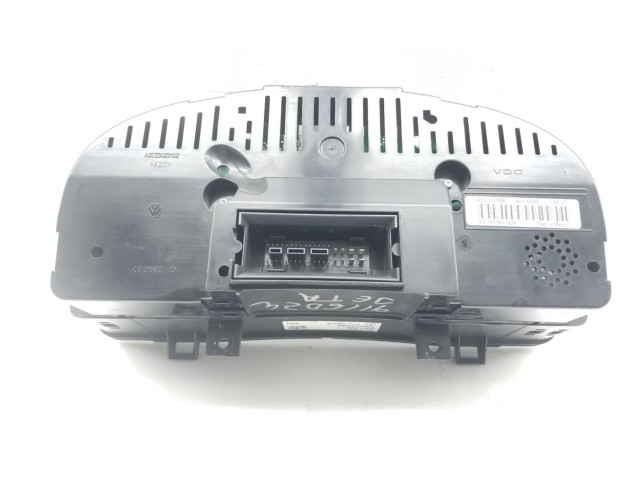 Панель приборов 1K0920862K   Volkswagen Jetta V       