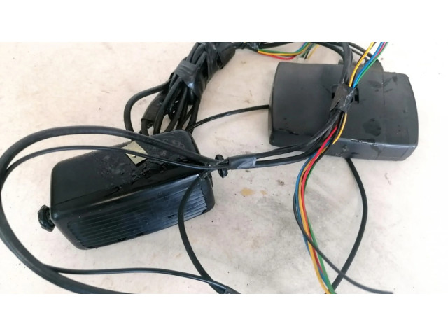 Блок управления 020005 Mitsubishi Carisma