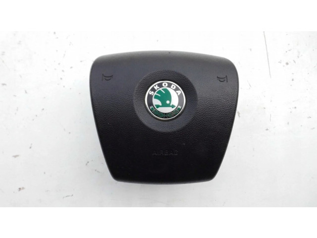 Подушка безопасности водителя 1Z0880201AM Skoda Octavia Mk2 (1Z)