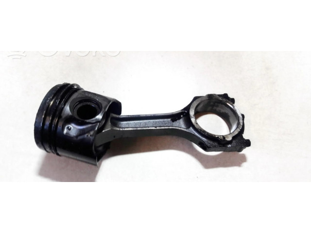 Píst h268x Ford Mondeo Mk III pro naftový motor 2.0