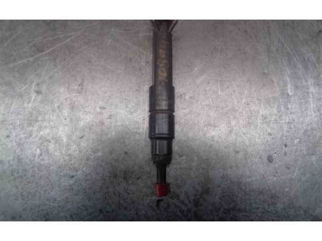 Форсунка 038130201G, 0432193733    Skoda Octavia Mk1 (1U)  AGR 