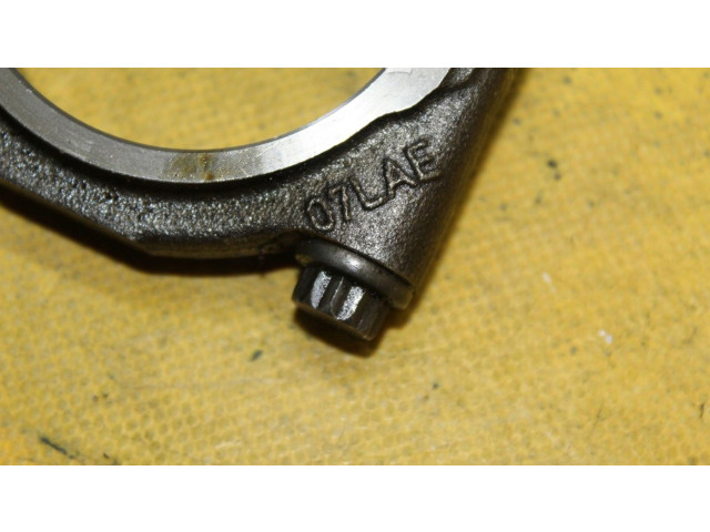 Píst 07L107103R   Audi A8 S8 D3 4E     