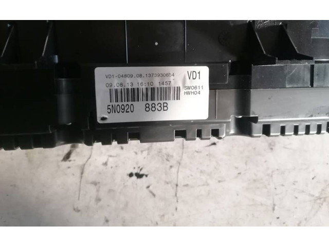 Přístrojová deska  Volkswagen Tiguan 2013 5N0920883, 9B880760N9  