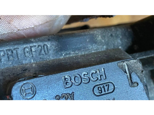 Моторчик стеклоочистителя 0390206921    Volvo 940