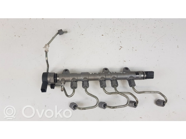 Топливная рампа 0445214371, 857924001   BMW 5 G30 G31 2.0 