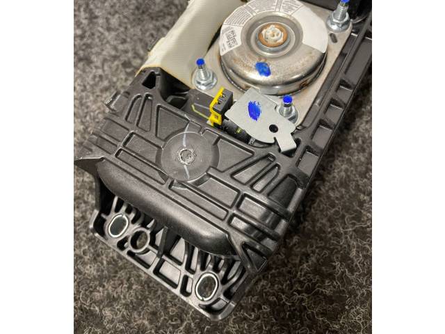 Подушка безопасности пассажира 80A880204F Audi Q5 SQ5