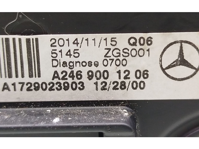 Přístrojová deska Mercedes-Benz GLA W156 2015 A2469001206, A2C87519900