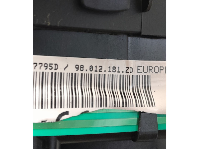 Подушка безопасности водителя 98012181ZD, 22302450 Citroen C4 Cactus