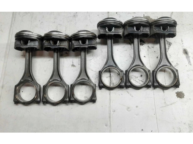 Поршень с шатуном Audi Q5 SQ5