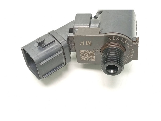 Vstřikovač 31405404, VEA132370010AAB Volvo V40 D4204T14