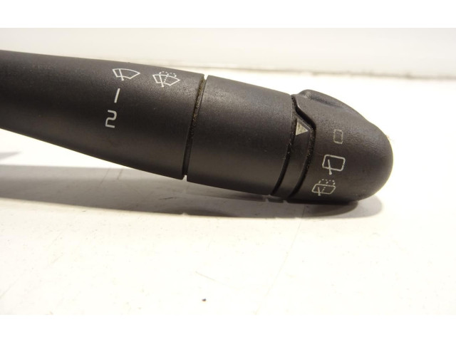 Ручка стеклоочистителей 6001551357   Dacia Duster