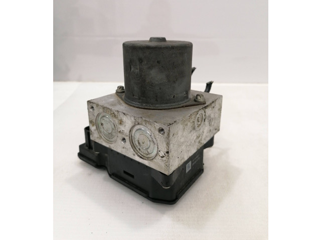 Блок АБС 5N0614109AE, 17618850 Audi Q3 8U 2011 - 2016 года