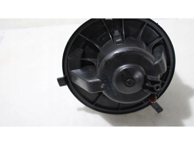 Вентилятор печки 1k2819015a Audi A3 S3 8P