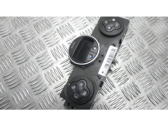 Блок управления климат-контролем 8200296683   Renault Clio III